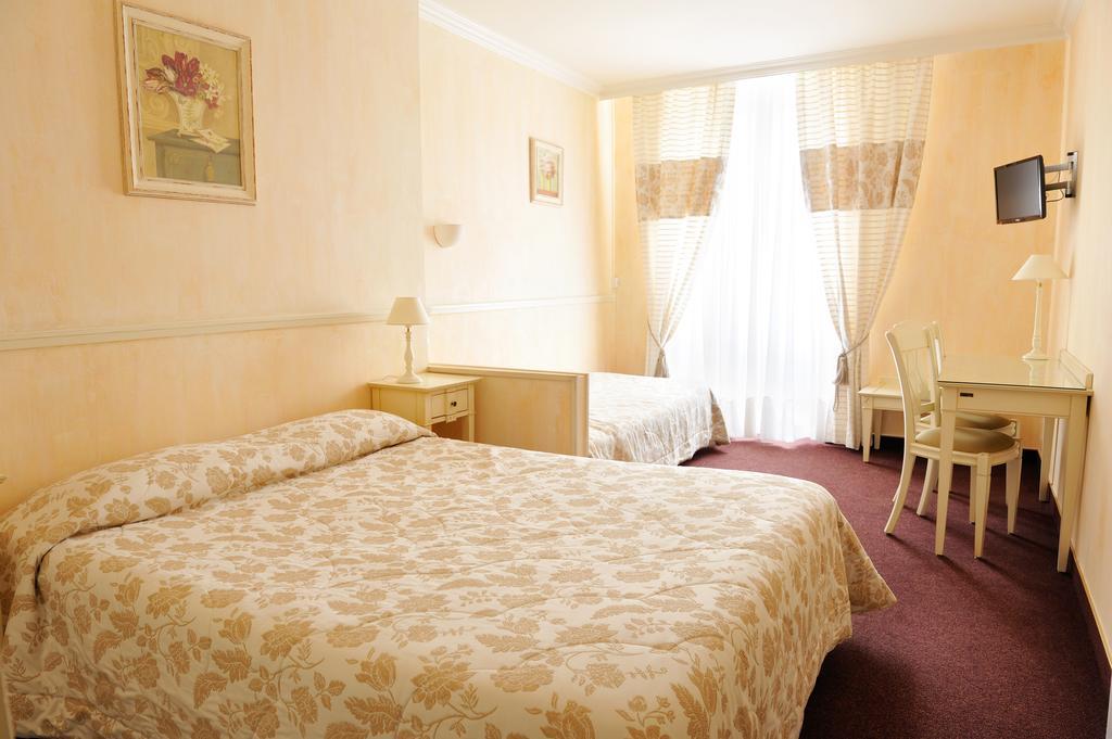 Grand Hotel De Souillac Extérieur photo